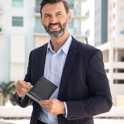Men's Wallet W/ 2 ID Windows